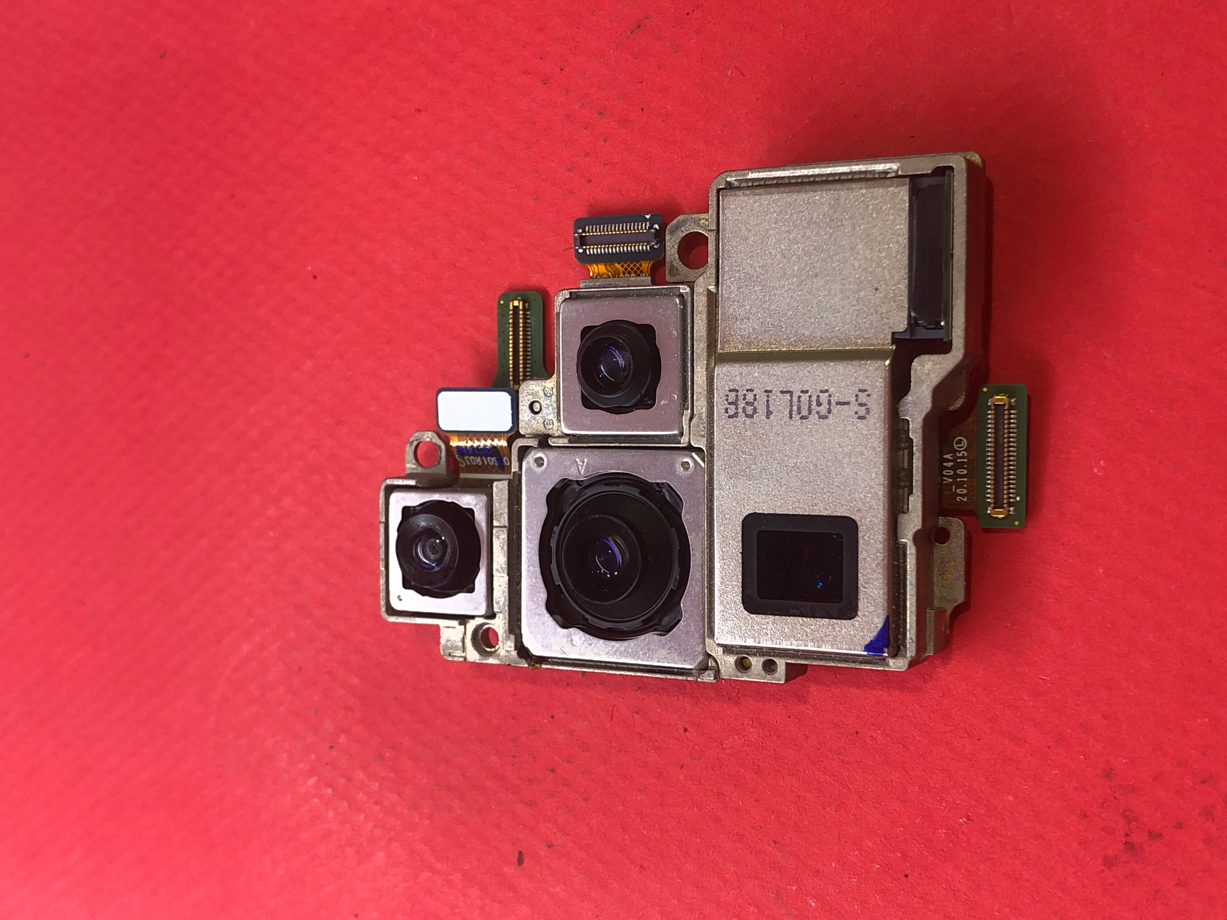 دوربین پشت s21 ultra 5g روکاری 