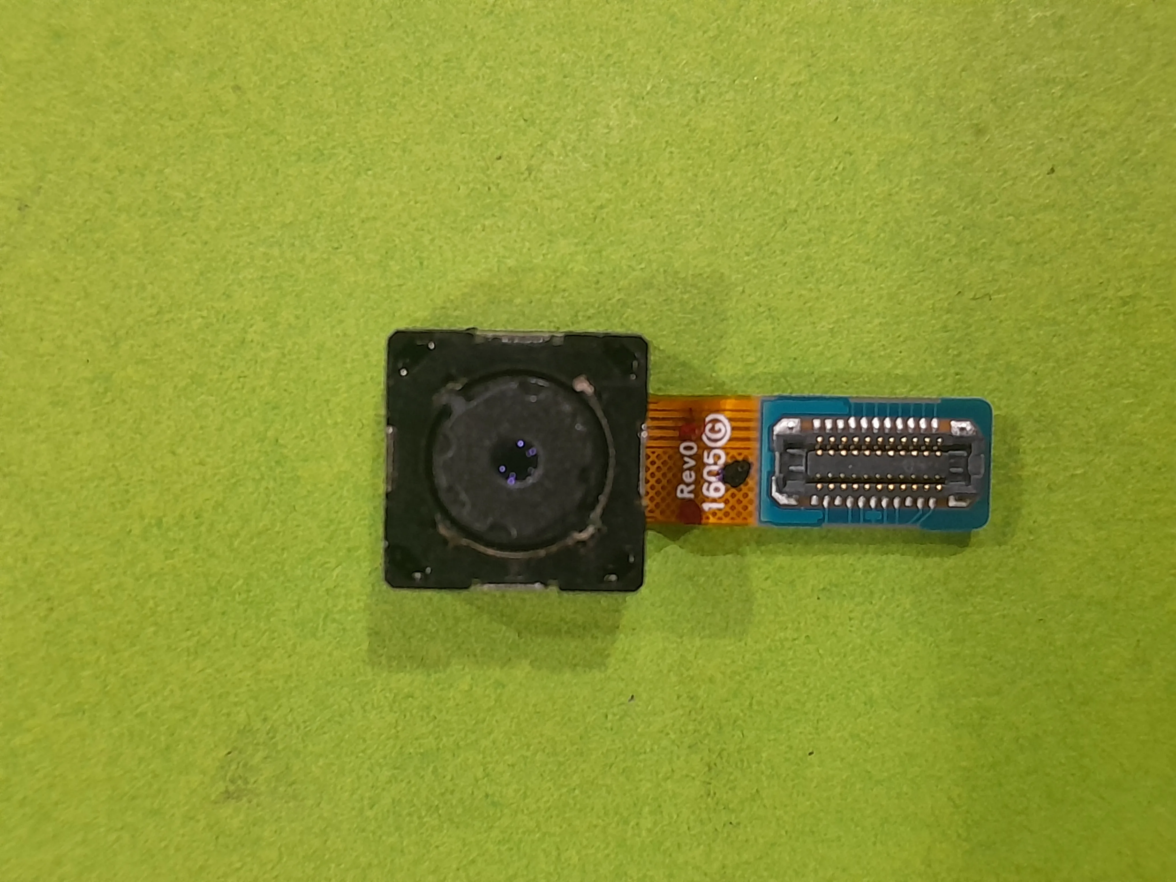 دوربین پشت samsung T550